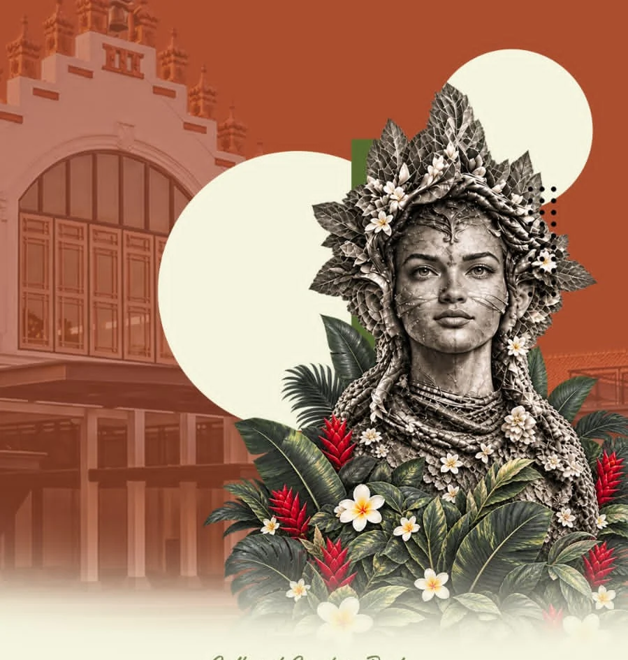 Patung perempuan bermahkota daun dan bunga kamboja di depan gedung Oase Malioboro